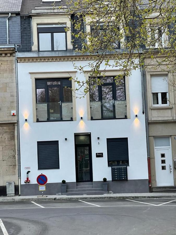 Guesthaus 2 Hotell Dudelange Exteriör bild