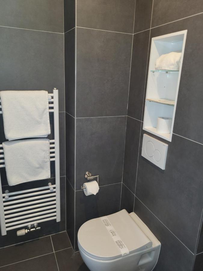 Guesthaus 2 Hotell Dudelange Exteriör bild