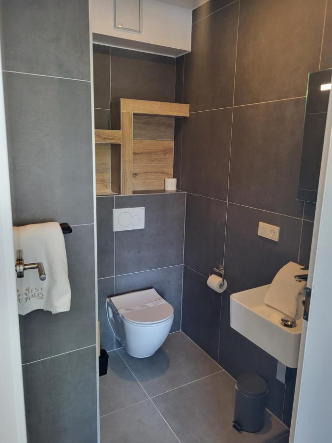 Guesthaus 2 Hotell Dudelange Exteriör bild